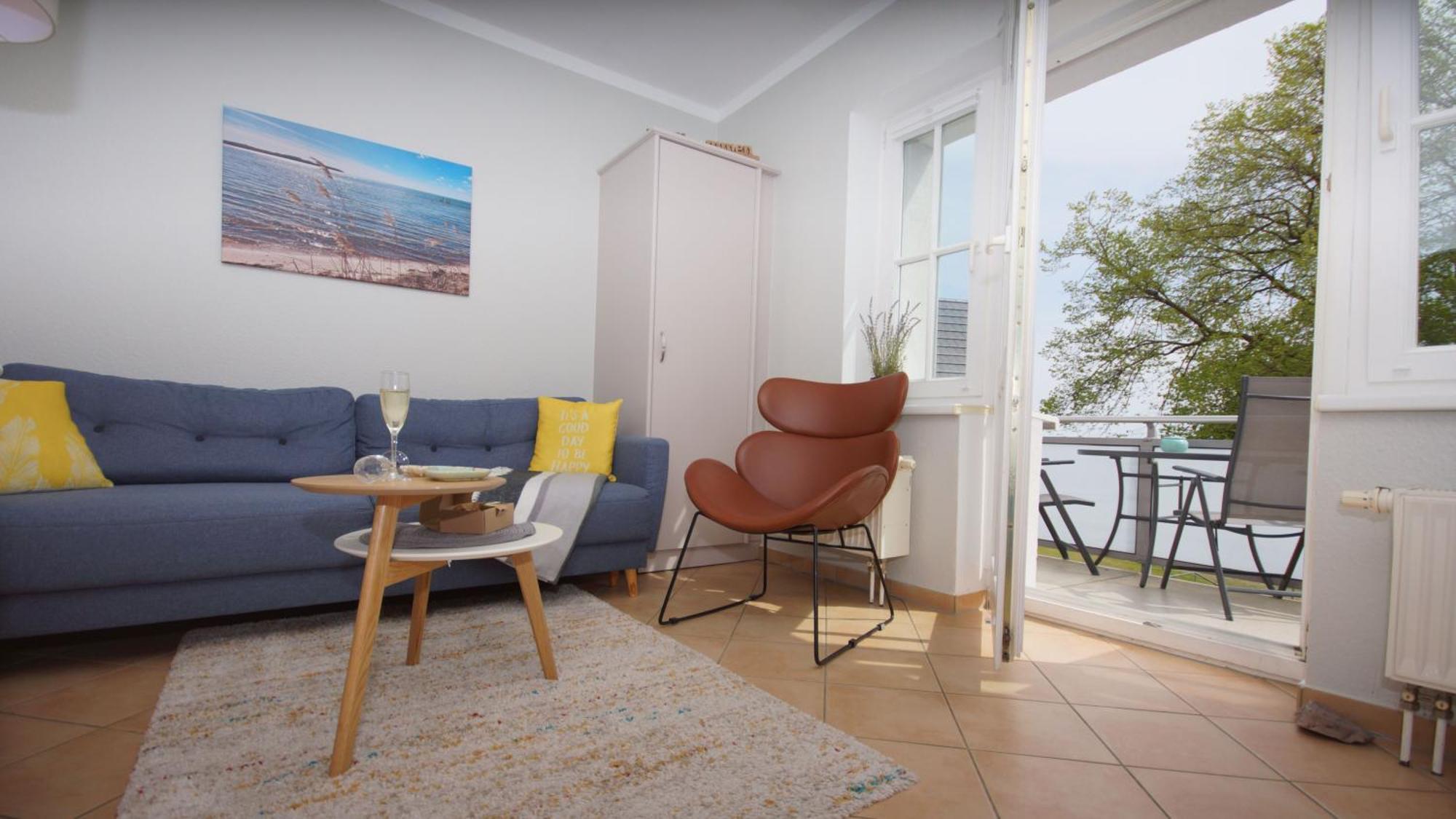 Haus Seeblick Mit 9 Wohnungen Alt Reddevitz Esterno foto
