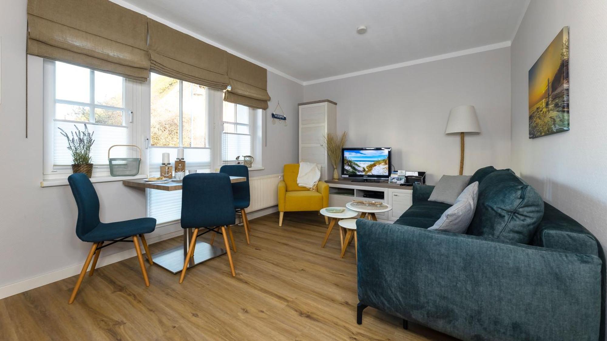 Haus Seeblick Mit 9 Wohnungen Alt Reddevitz Esterno foto