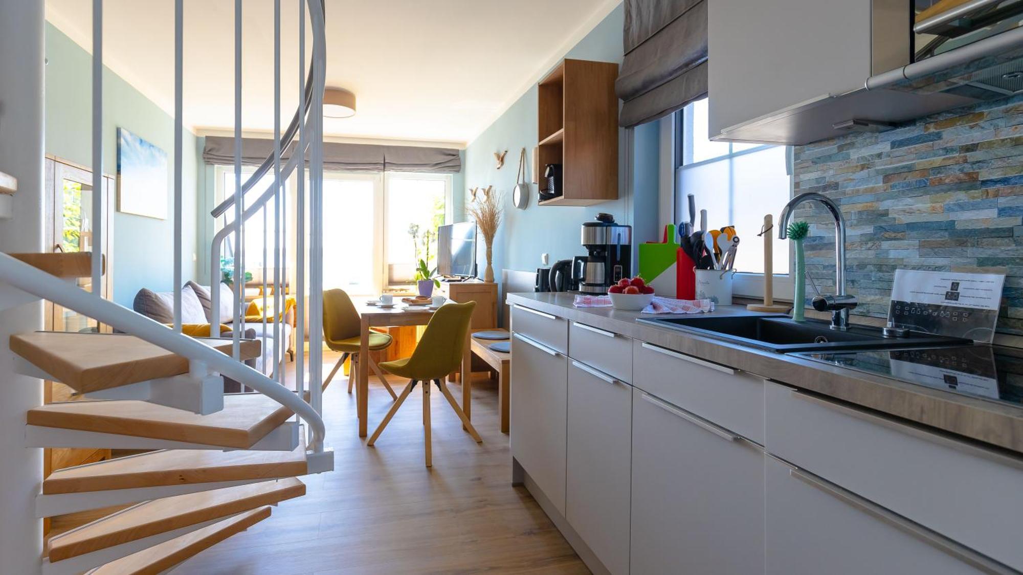 Haus Seeblick Mit 9 Wohnungen Alt Reddevitz Esterno foto