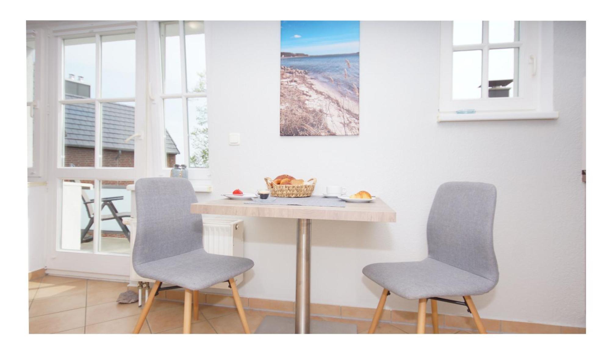 Haus Seeblick Mit 9 Wohnungen Alt Reddevitz Esterno foto